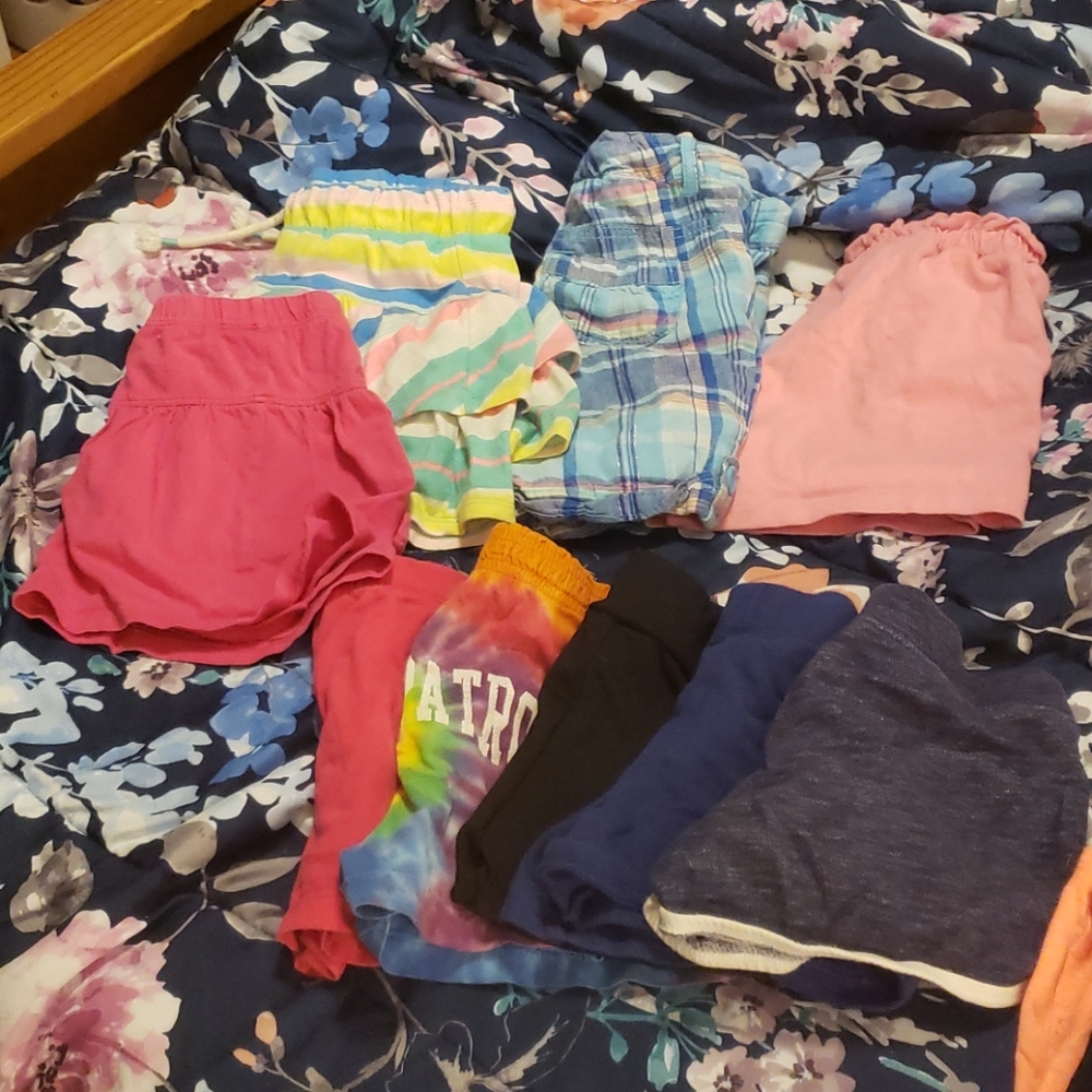 17 piece girls size 6-7 bundle